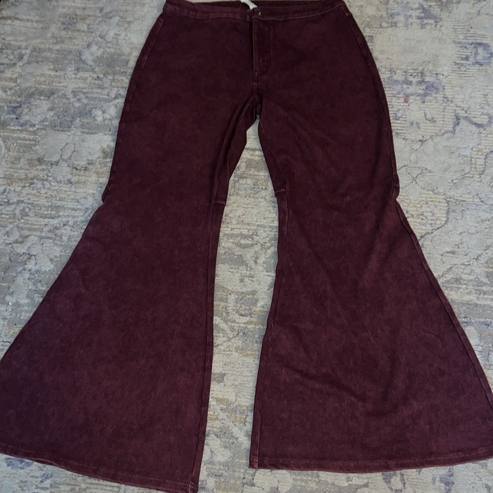 HALARA Women's Wide Leg Jeans in Rich Maroon - Picture 12 of 16